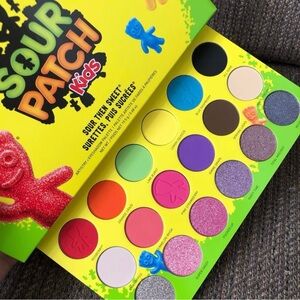 Morphe x Sour Patch Kids ~ ‘SOUR THEN SWEET’ Artistry Eyeshadow Palette ~ FS NIB